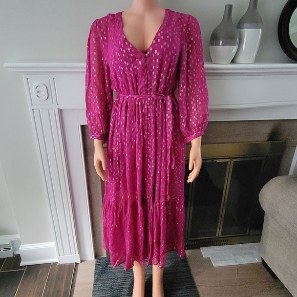 Saltwater Luxe Harlyee Midi Dress. - Picture 4 of 11